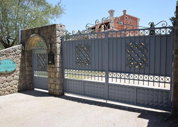 Alexandra * Dassia (Corfu)