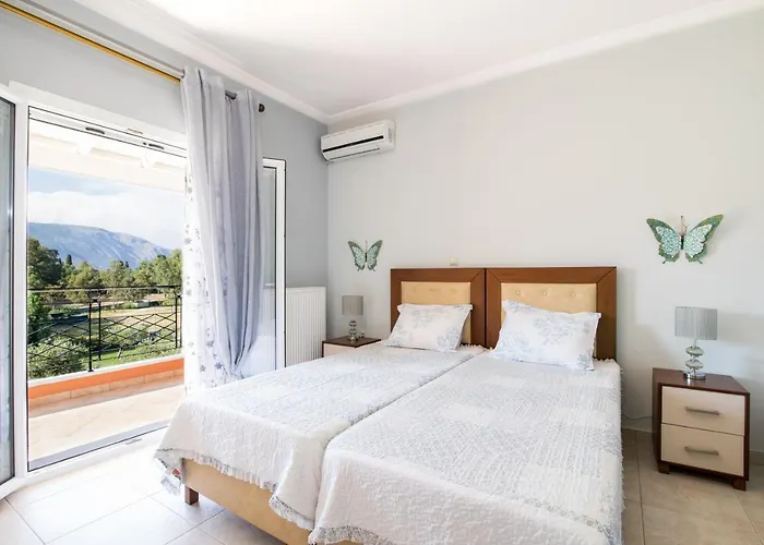 Alexandra Villa *